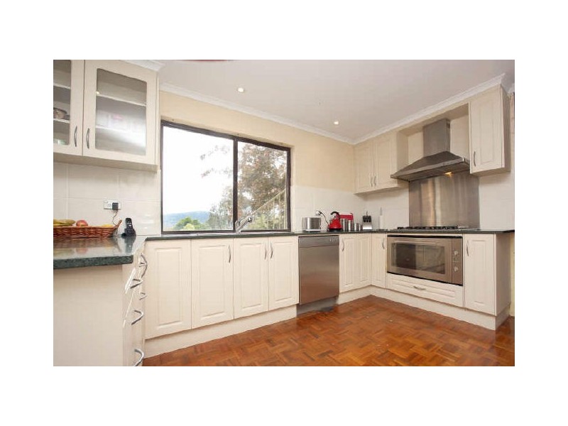 106 Learmonth Drive, Kambah ACT 2902