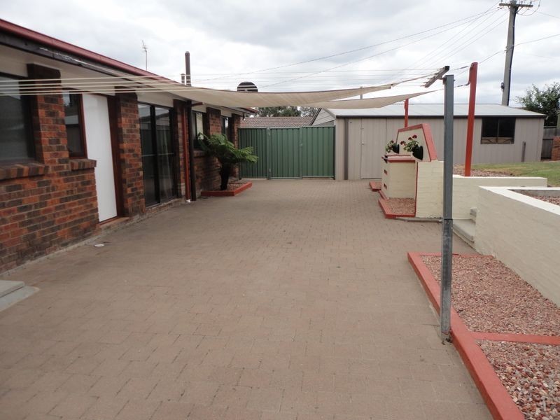 52 Groveland Crescent, Isabella Plains ACT 2905