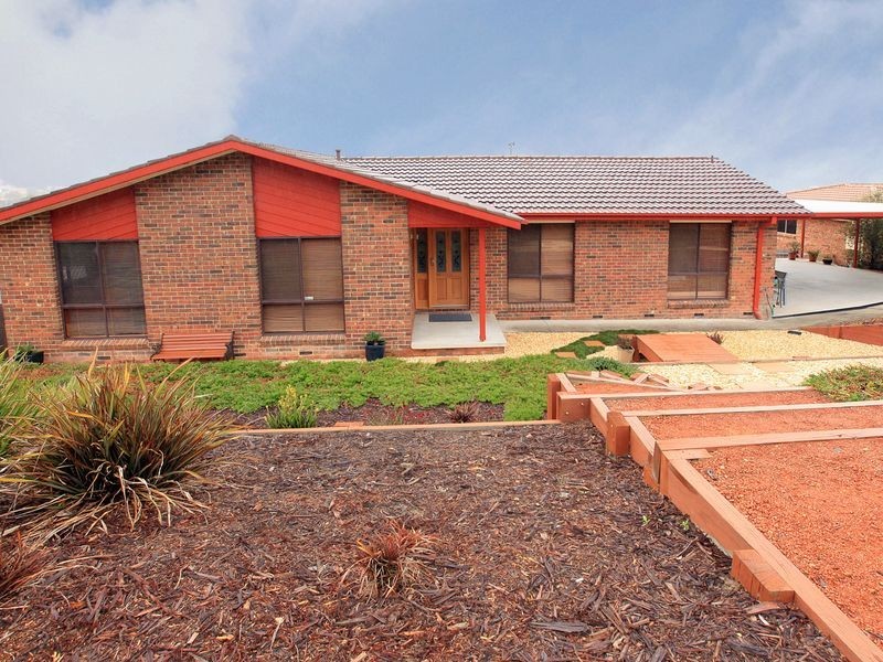 16 Brigden Crescent, Theodore ACT 2905