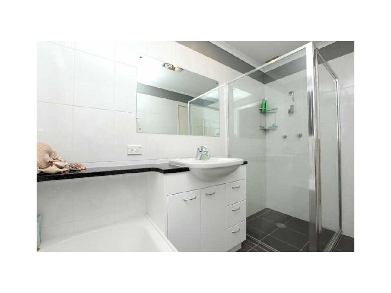 6 Meston Place, Fadden ACT 2904