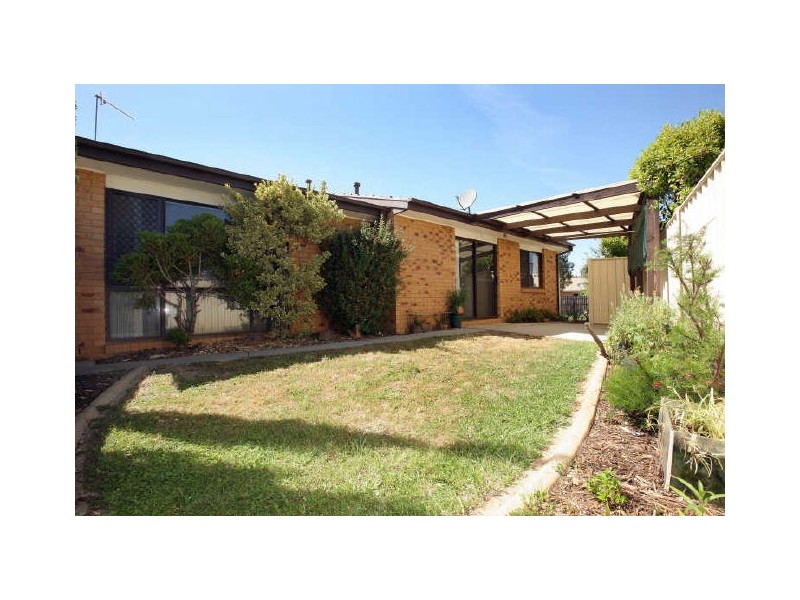 17/6 Beazley Crescent, Calwell ACT 2905