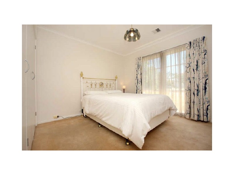 73 Wheatley Street, Gowrie ACT 2904