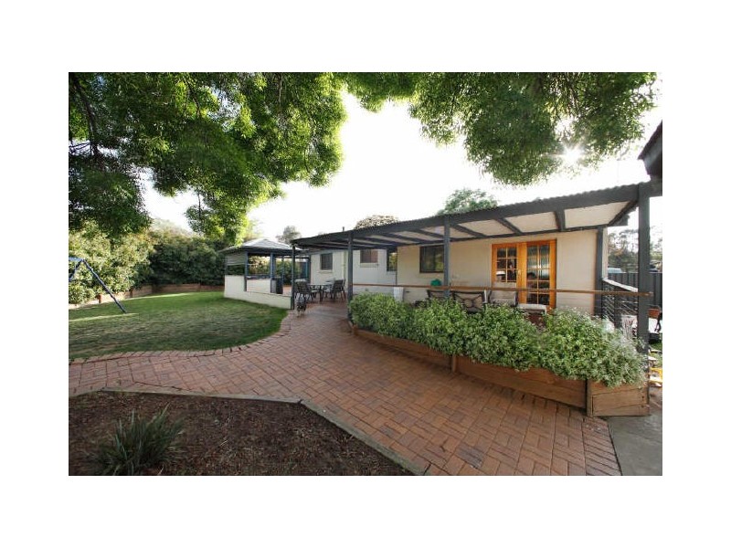 7 Thom Crescent, Kambah ACT 2902