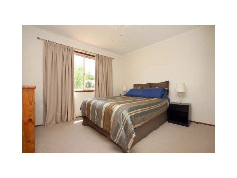 22 Wilhelmi Crescent, Banks ACT 2906