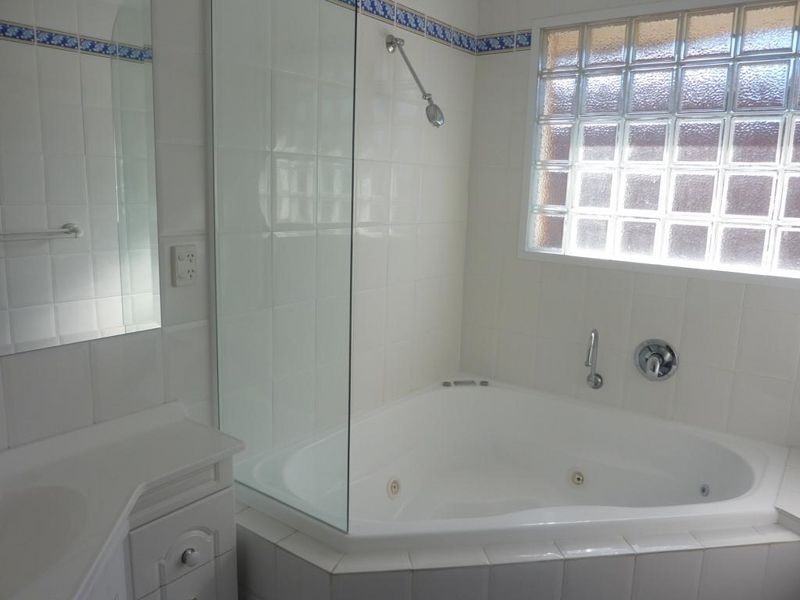 10 Whitfeld Street, Monash ACT 2904