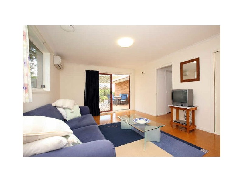 6 Bainbridge Close, Chisholm ACT 2905