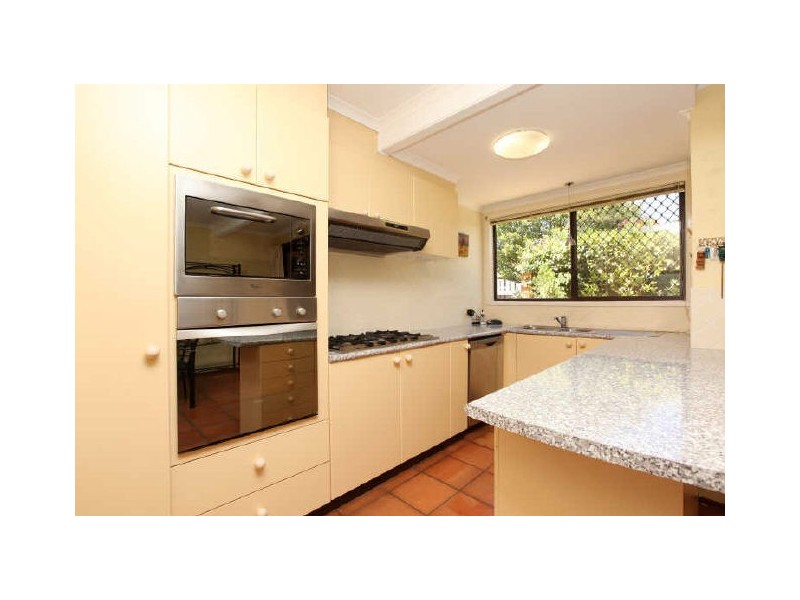 18/22 Namatjira Drive, Weston ACT 2611