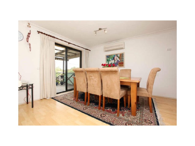 29 Cuthbert Circuit, Wanniassa ACT 2903