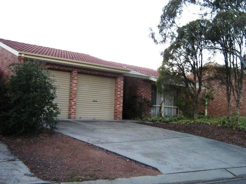 53 Collicott Circuit, Macquarie ACT 2614