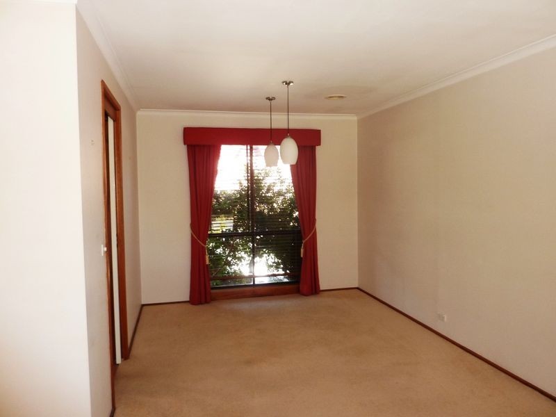 42 Collyburl Crescent, Isabella Plains ACT 2905