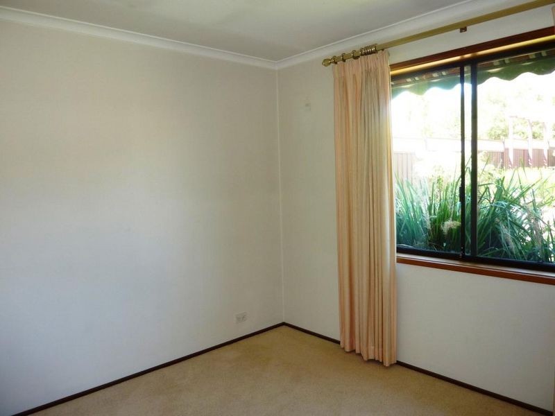 42 Collyburl Crescent, Isabella Plains ACT 2905