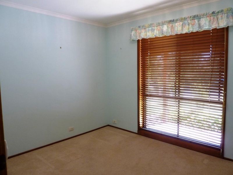 42 Collyburl Crescent, Isabella Plains ACT 2905