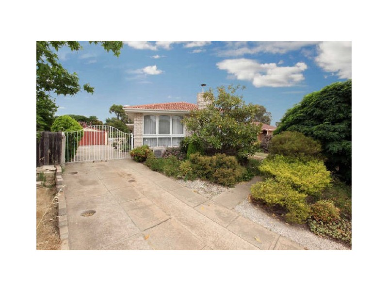 10 Thring Street, Chapman ACT 2611