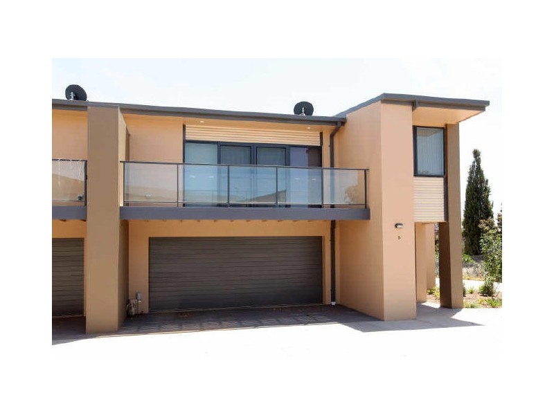 6/23 Allumba Street, Queanbeyan NSW 2620