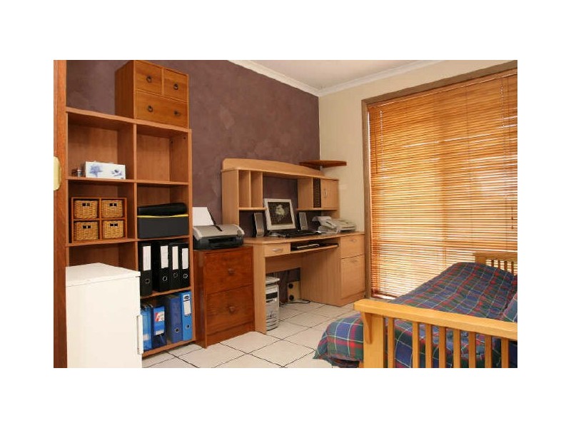 12 Popplewell Place, Gordon ACT 2906