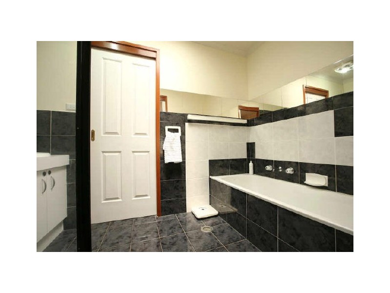 12 Popplewell Place, Gordon ACT 2906