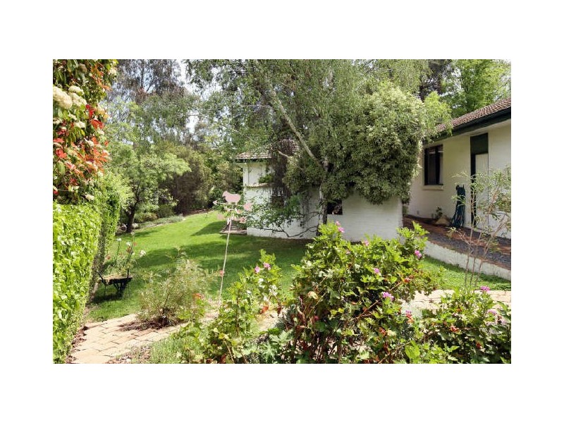 12 Miethke Place, Flynn ACT 2615
