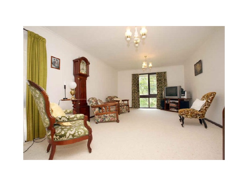 12 Miethke Place, Flynn ACT 2615