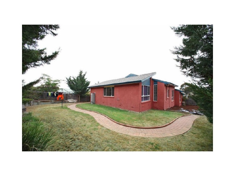 12 Callaway Crescent, Gordon ACT 2906