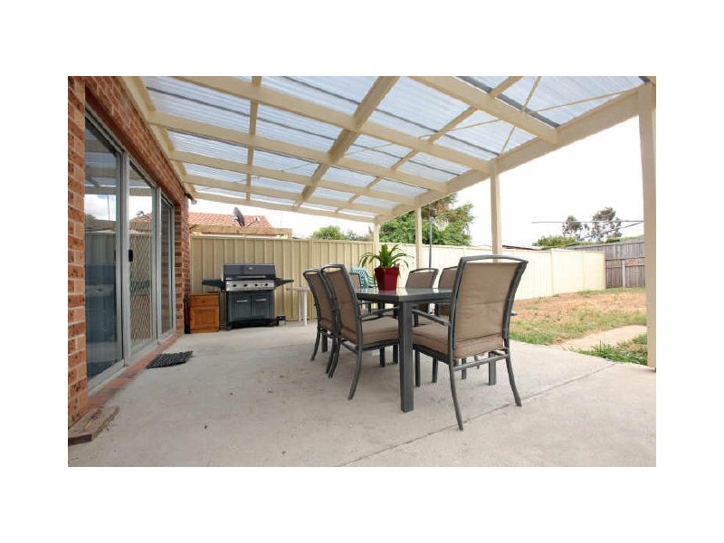 8 Jasper Close, Isabella Plains ACT 2905