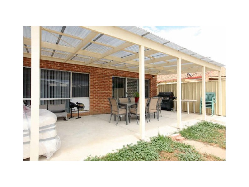 8 Jasper Close, Isabella Plains ACT 2905