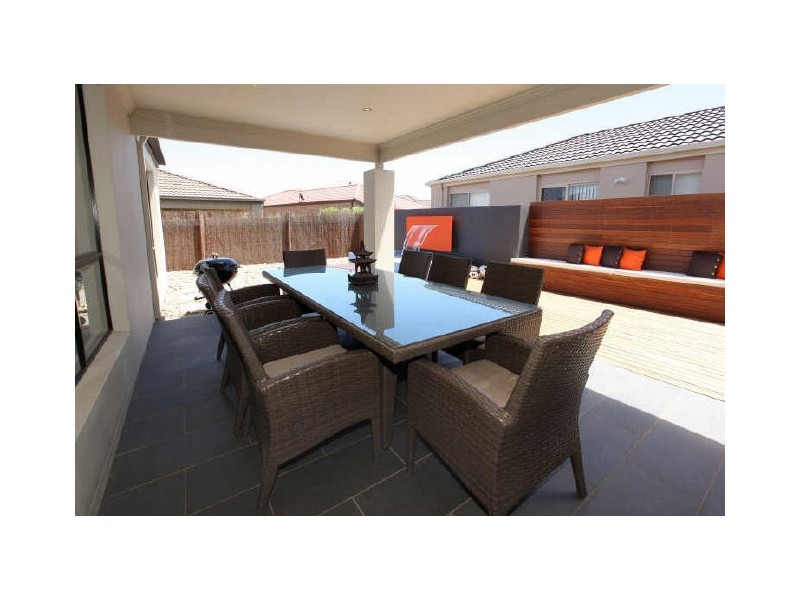 9 Careel Street, Harrison ACT 2914