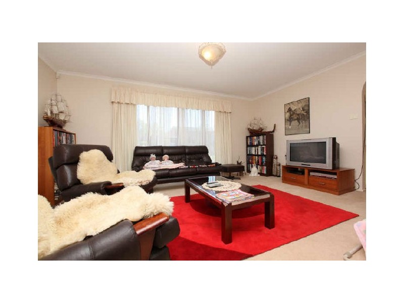 71 McWhae Circuit, Wanniassa ACT 2903
