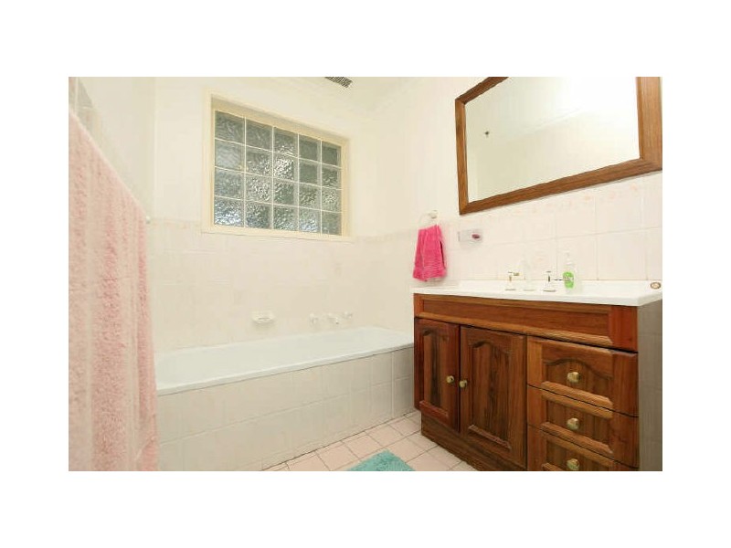 71 McWhae Circuit, Wanniassa ACT 2903