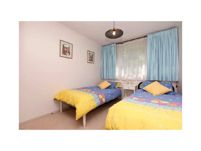 10 Miethke Place, Flynn ACT 2615