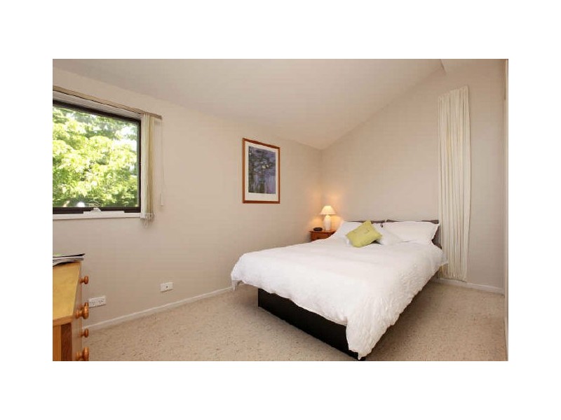 10 Miethke Place, Flynn ACT 2615