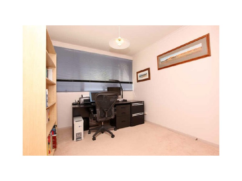 10 Miethke Place, Flynn ACT 2615