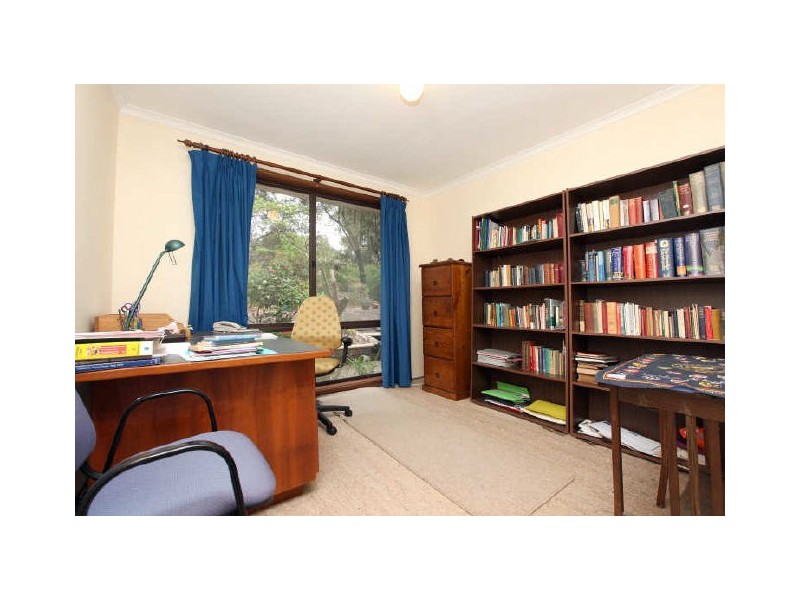 6 Doolette Place, Kambah ACT 2902