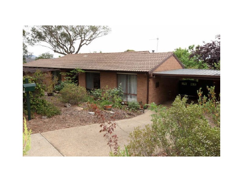 6 Doolette Place, Kambah ACT 2902