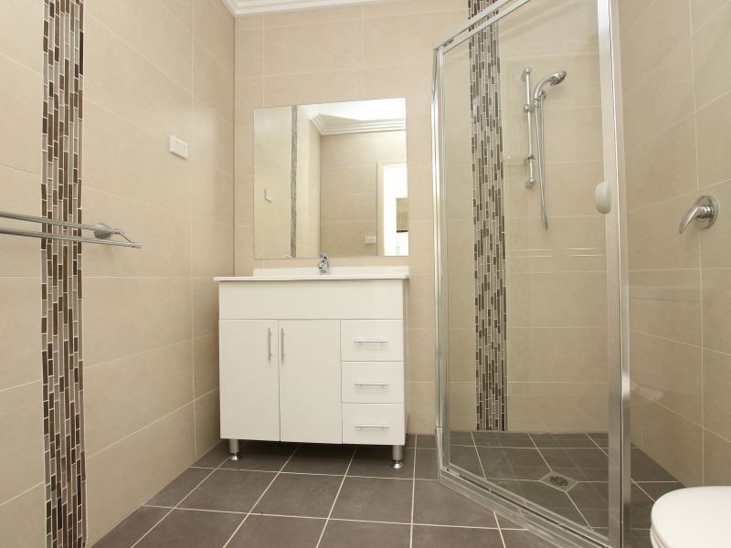 33 Tennyson Drive, Queanbeyan NSW 2620