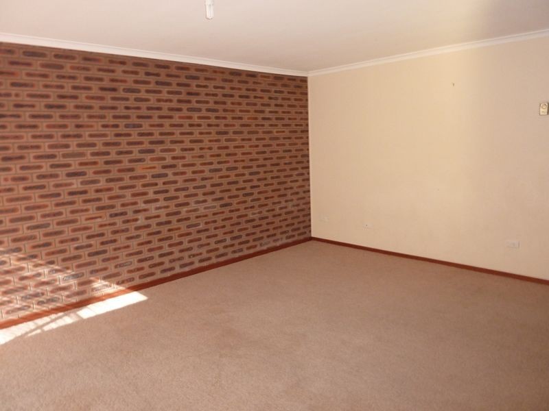 93B Henry Melville Crescent, Gilmore ACT 2905