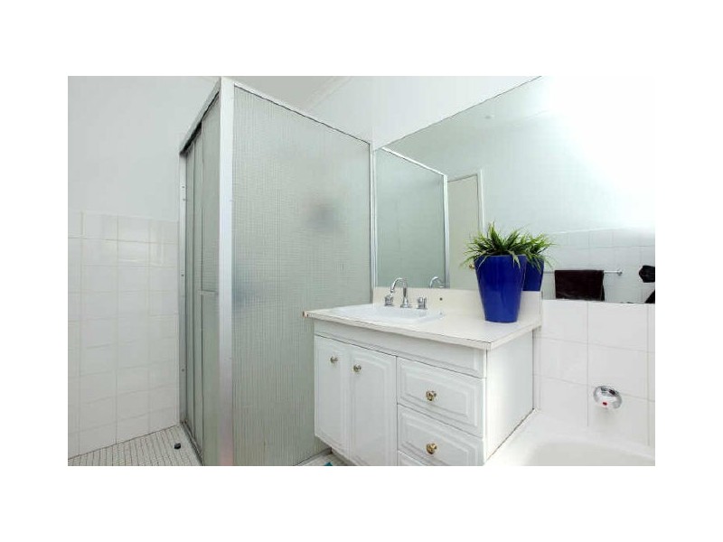 54 Pindari Crescent, Queanbeyan NSW 2620