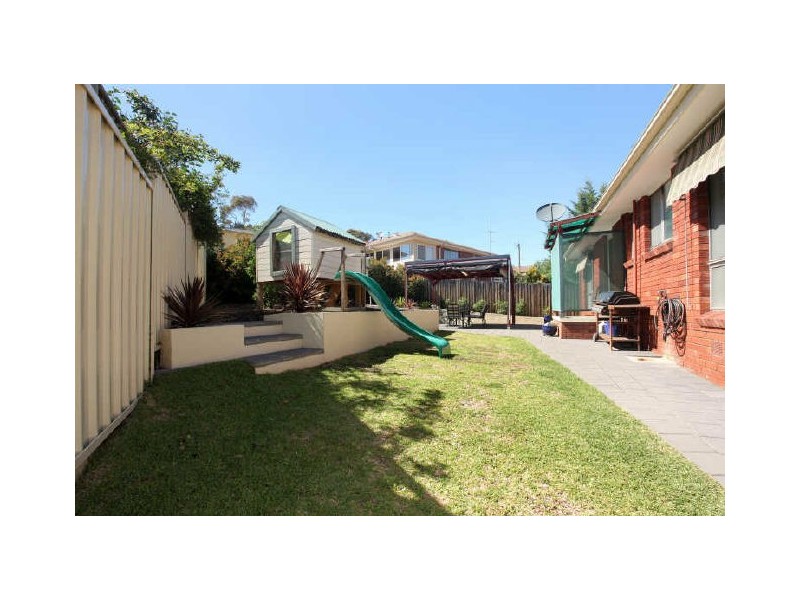 54 Pindari Crescent, Queanbeyan NSW 2620