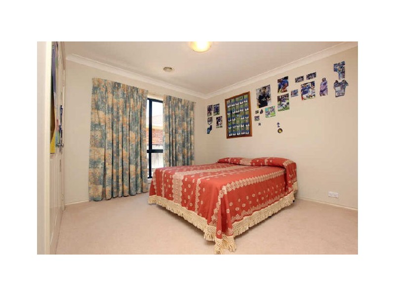 92 Bicentennial Drive, Jerrabomberra NSW 2619