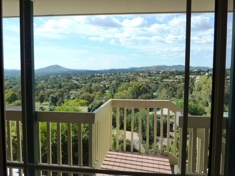 8/7 Purnell Place, Calwell ACT 2905