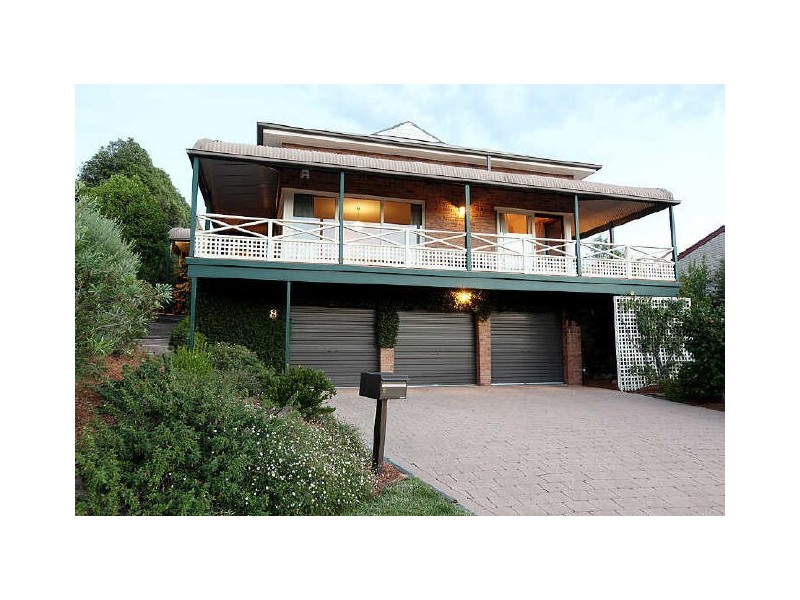 8 Whitty Crescent, Isaacs ACT 2607