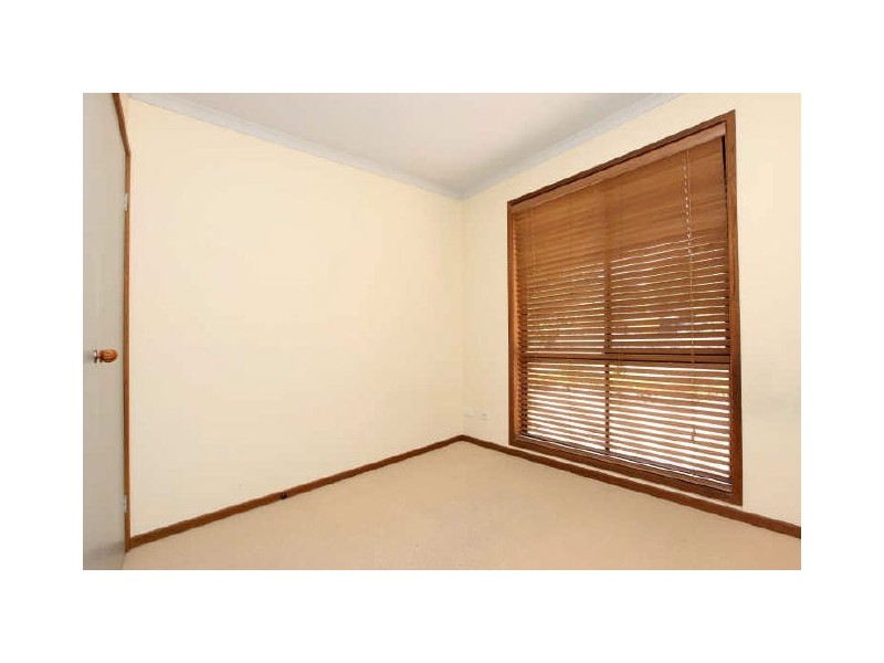5 Hogue Place, Gilmore ACT 2905