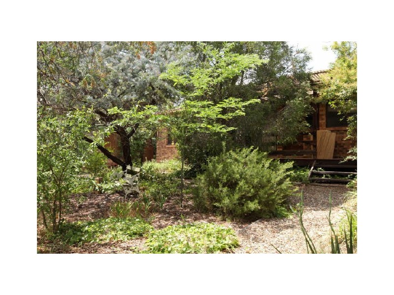 5 Hogue Place, Gilmore ACT 2905