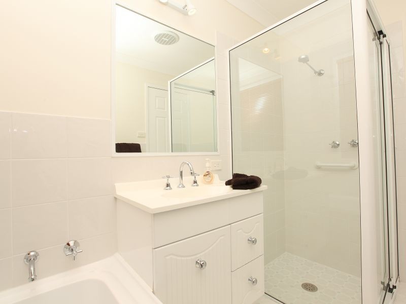 4 Veal Place, Conder ACT 2906