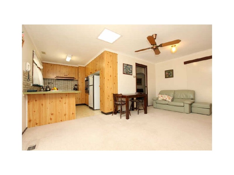 11 Dartnell Street, Gowrie ACT 2904