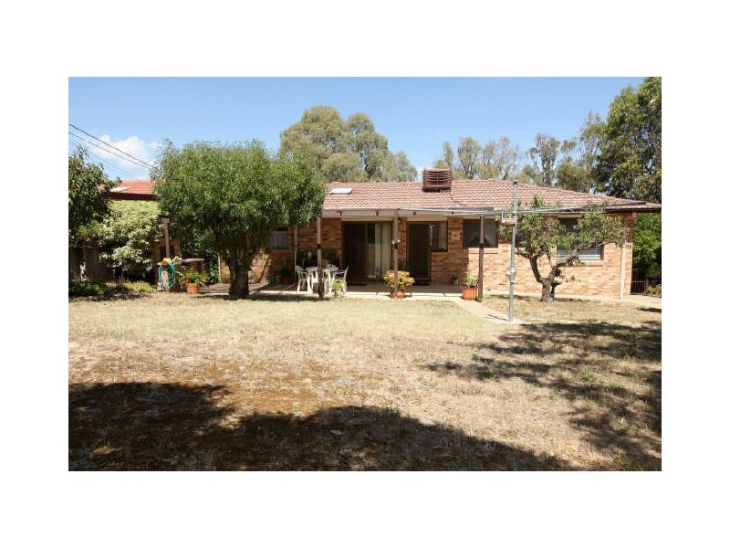 11 Dartnell Street, Gowrie ACT 2904