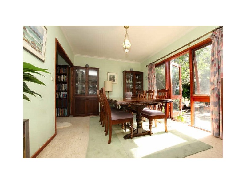 12 Caffyn Place, Garran ACT 2605