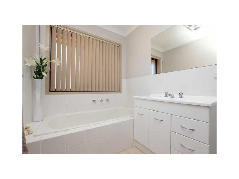 9/70 Hurtle Avenue, Bonython ACT 2905