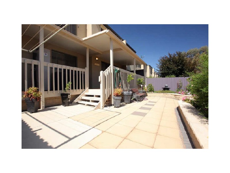 9/70 Hurtle Avenue, Bonython ACT 2905