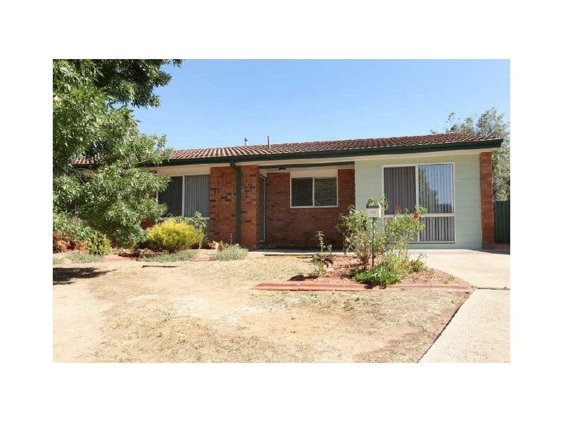 2/42 Cromwell Circuit, Isabella Plains ACT 2905