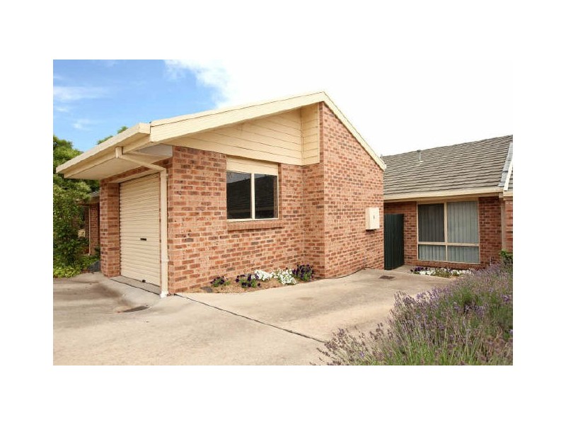 5/3 Riddle Place, Gordon ACT 2906